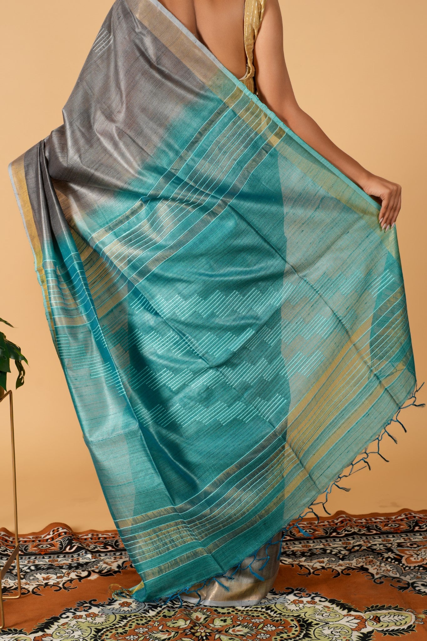 Karuna Saree