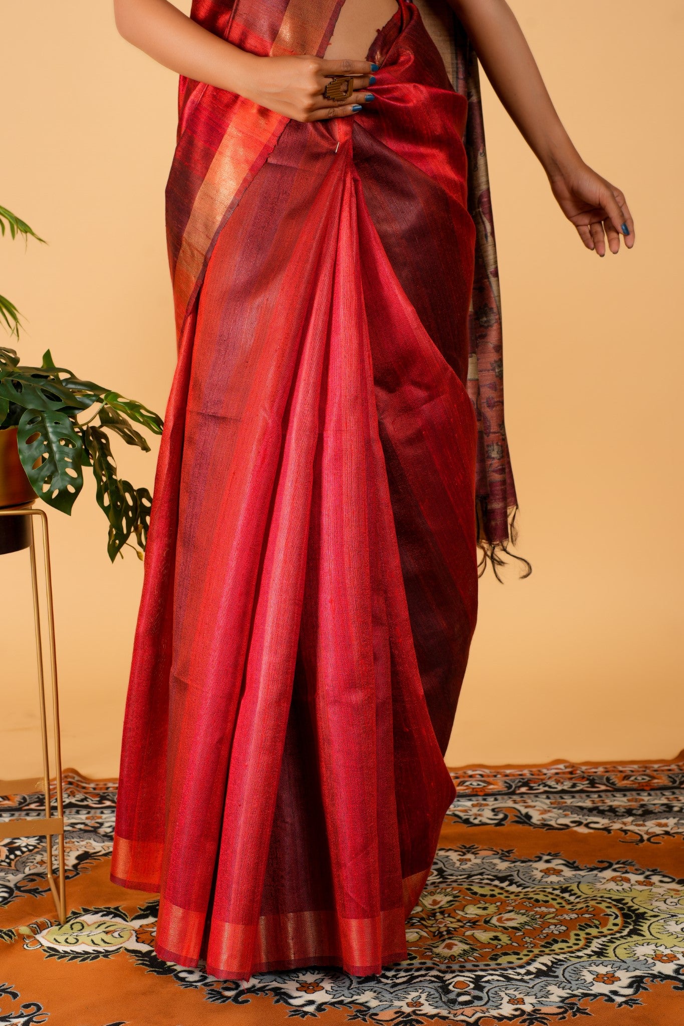 Paro Saree