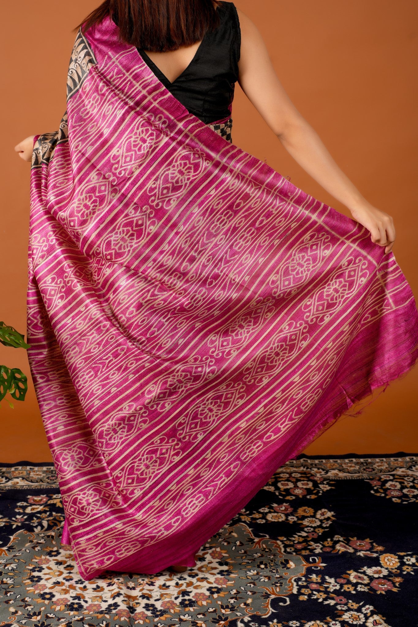Tanushree Saree