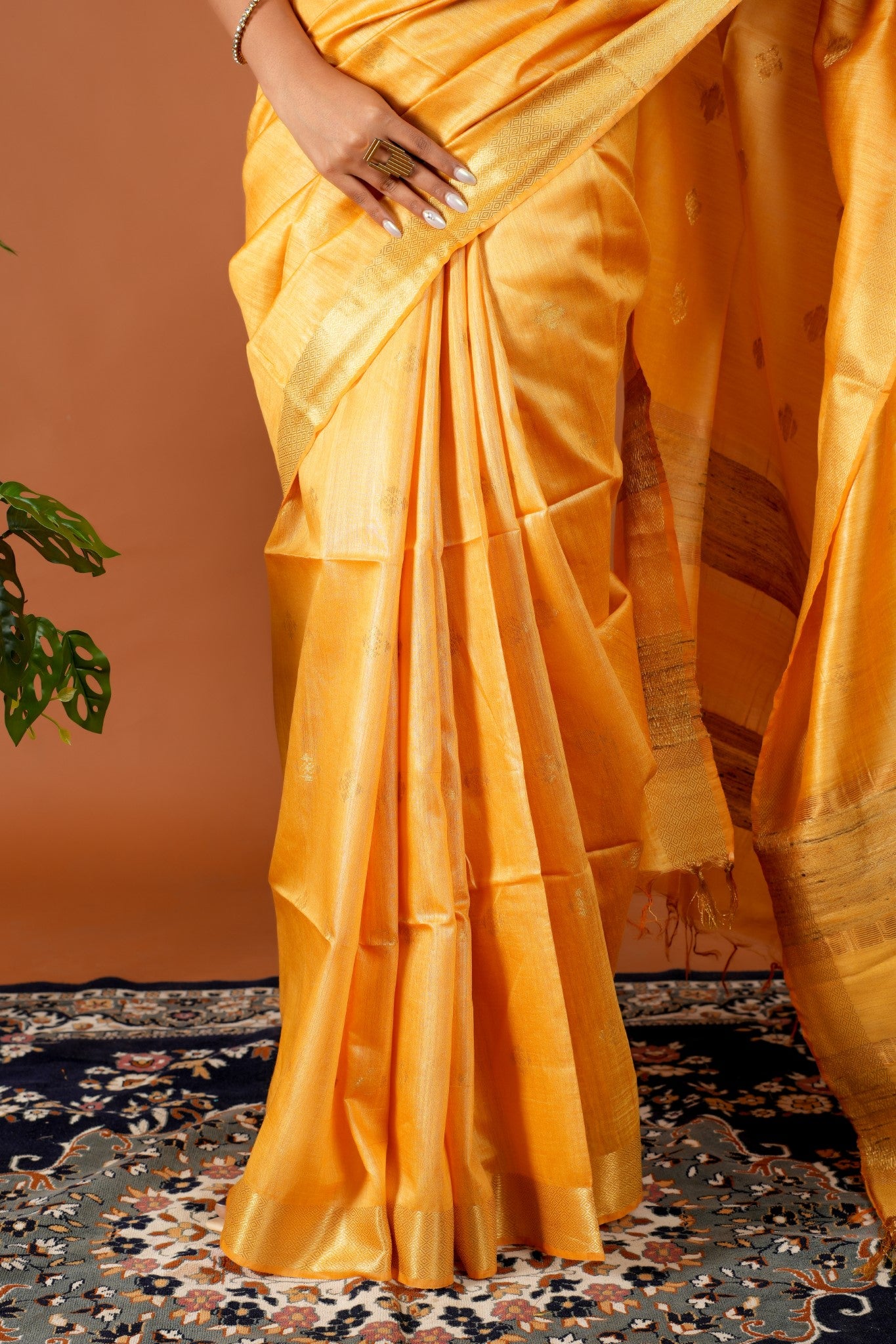 Chandan Saree