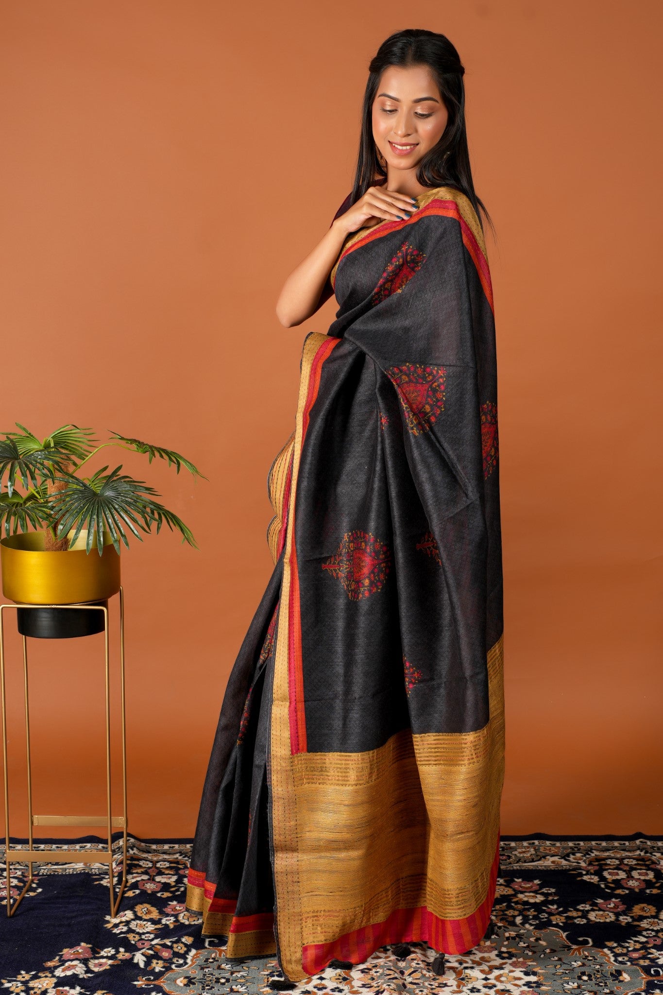 Mahua Saree
