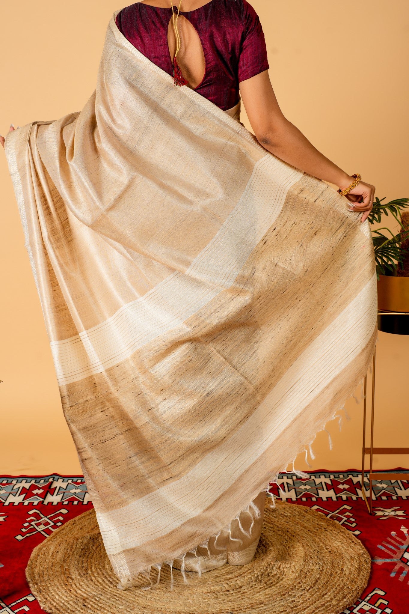 Dhoop Saree