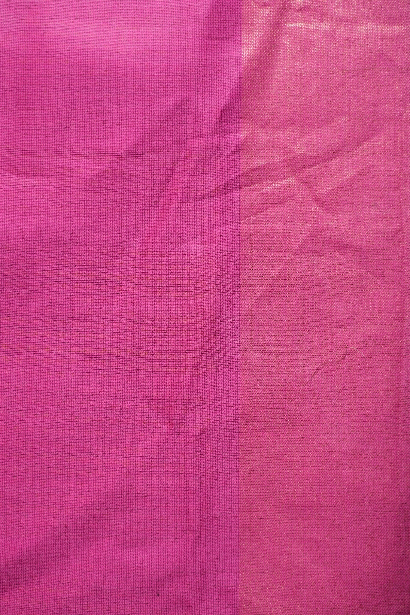 Hasrat Saree