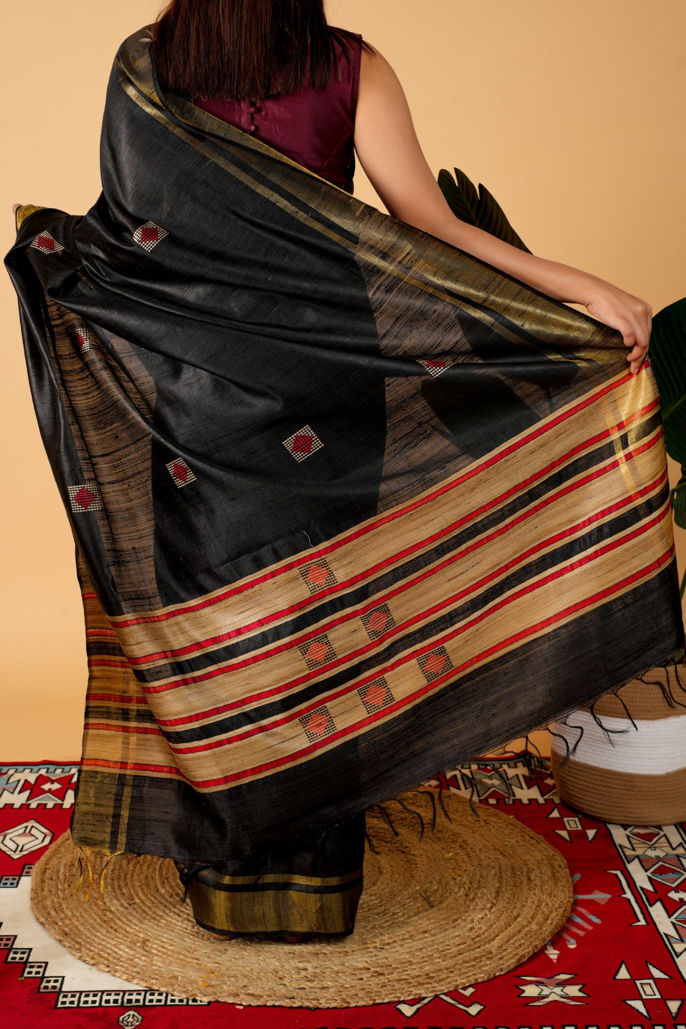Devyani Saree